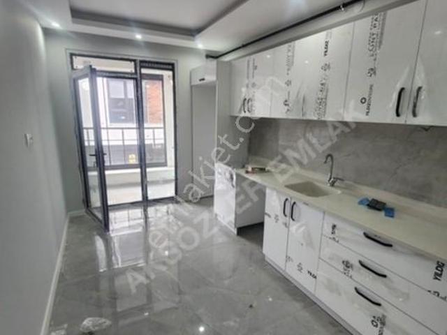 d332 | Esentepede Satılık 2+1 | 95 M² | Ebeveyn Banyolu