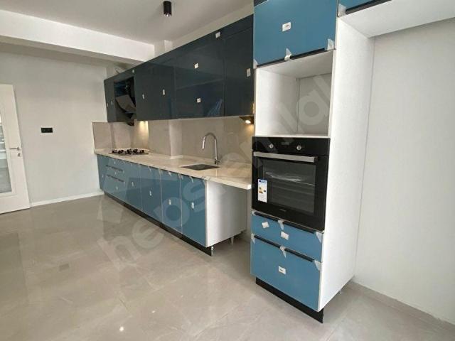 D385 ERTUĞRULGAZİ MAHALLESİ LÜKS YAPIM 2+1 SATILIK DAİRE