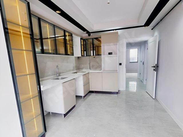 D403 ESENTEPE MAHALLESİNDE SATILIK 3+1 DAİRE!