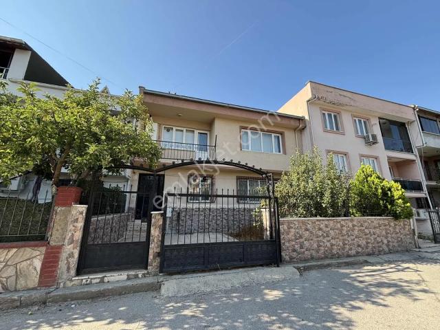 Dıalog Altun'dan Güneştepe 'de Satılık Müstakil Bina
