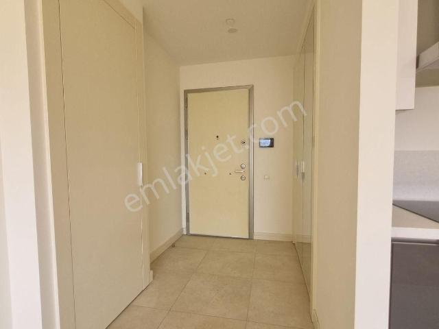Dıalog Myra Dan Sinpaş Aquacıty Kule De Kiralık 1+1 Daire
