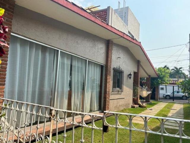 D* Amplia y cómoda casa en venta en Cuernavaca Morelos, un nivel