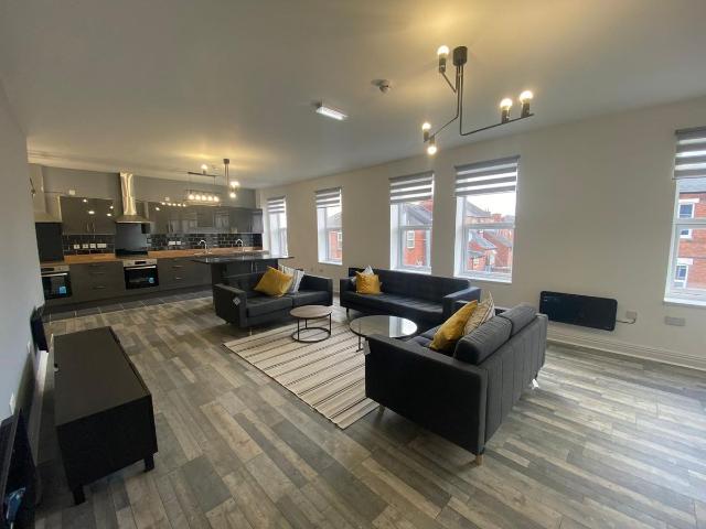 D Beaconsfield Street, Nottingham NG7, 5 bed shared accommodation to rent, £2,708 pcm | PrimeLocation
