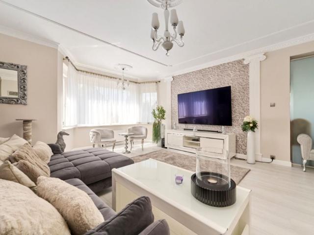 Dębowa 195 m², Żarów