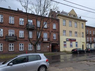 Działka 4499 m² z zabudową usługową i mieszkaniową