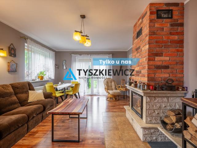 Dąbrówka, Szkolna, 230 m2