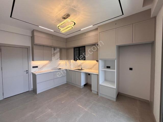 Dılaog Myra Dan Şemikler De Kiralık Sıfır Lüks 3+1 Daire