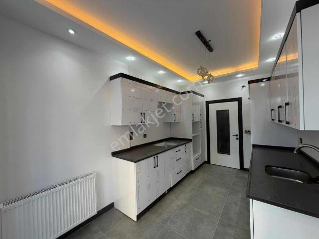 Eski Ev Ve Araç Takaslı Tapusu Hazır Sıfır Satılık 3+1 Daire