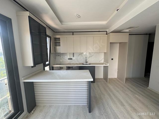 D&S'DEN 1+1 SATILIK 100M TERASLI HAVUZLU SIFIR DAİRE