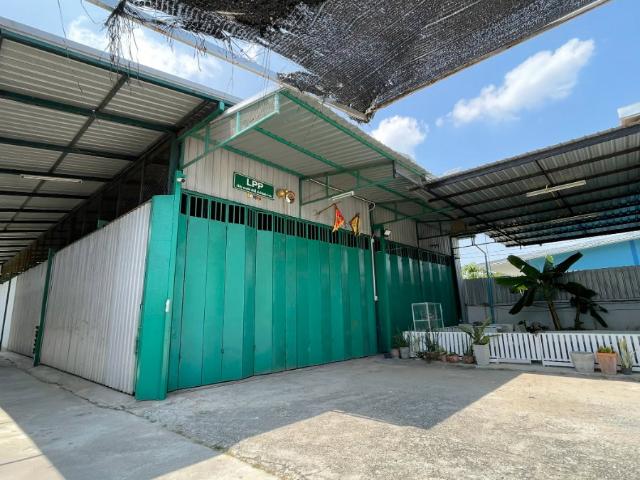 ด่วน ขายถูก!โรงงาน พร้อมสำนักงาน หอพักคนงาน บ้านบึง ชลบุรี เพียง 15,000,000 บาท รวมโอน
