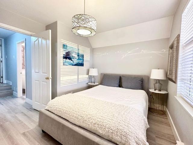 D 136 4th Street W, Vancouver