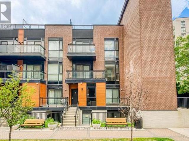 D 803 5 Highway 7, Vaughan, ON, L4L 0J1 townhouse for sale | Listing ID N13724 | Royal LePage