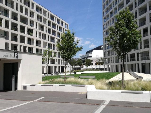 DC LIVING: Moderne 3 Zimmer Wohnung mit Loggia & Wellnessbereich nahe der UNO City!