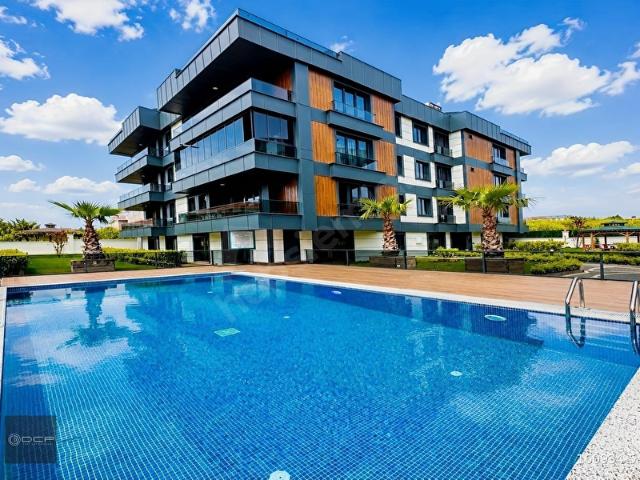 DCP DEN KAVAKLI'DA FULL KONSEPT SİTE İÇERİSİNDE 3+1 DAİRE
