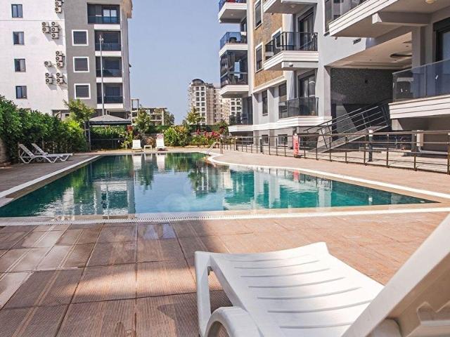 DAŞYAPI LANDMARK SİTESİ'NDE HAVUZ CEPHELİ FULL EŞYALI 1+1