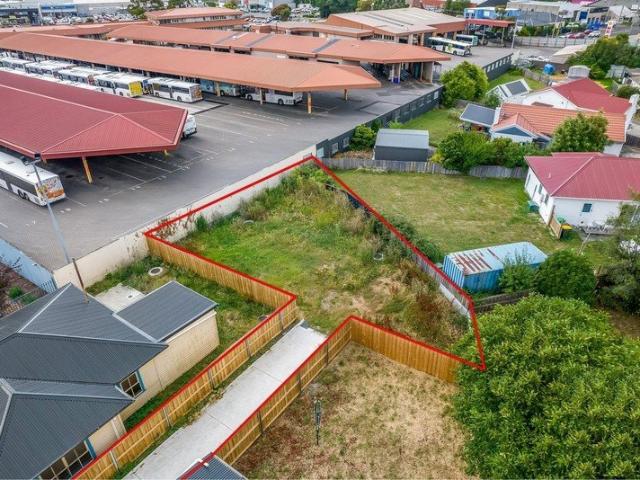 DA Approved for Double Story House VACANT LAND LEVEL BLOCK FULLY SERVICED