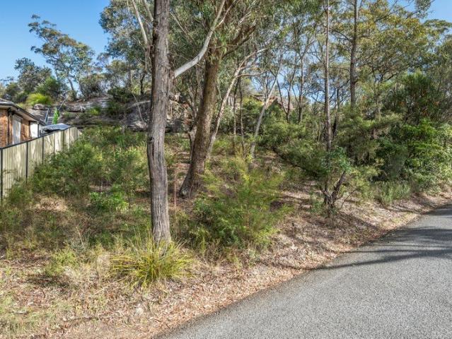 DA Approved Lifestyle Opportunity with Stunning Bush Outlook