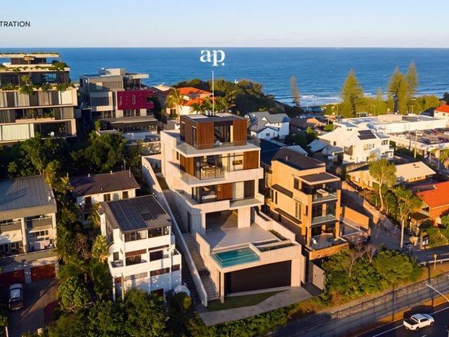 DA Approved North Burleigh Opportunity with Income Potential & Future Upside
