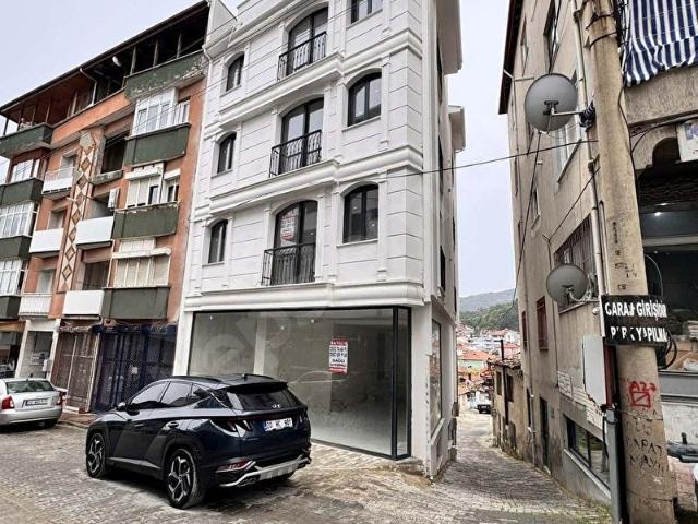 DAĞCI EMLAK BULDAN TARİHİ ÇARŞIDA SATILIK DÜKKAN VE DAİRELER