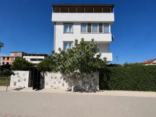 Dağlı Gayrimenkul'den| |2+1|kiralık|eşyalı|sıfır|daire!