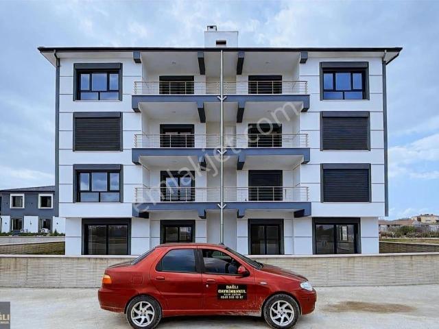 Dağlı !gayrimenkul'den Sıfır 2+1merkezi Konumda'doğayla İç'içe