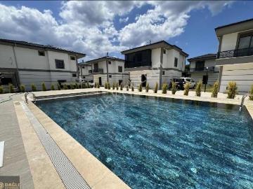 Dağlı !gayrimenkul'den Site İçi Modern&lüks 3+1havuzlu Villa