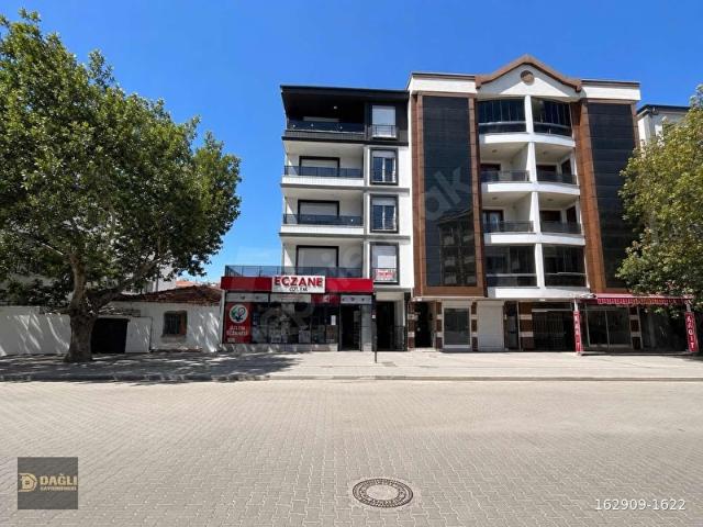 DAĞLI !GAYRİMENKUL'DEN4+1 BANKLARCADDESİSIFIRDAİRE!