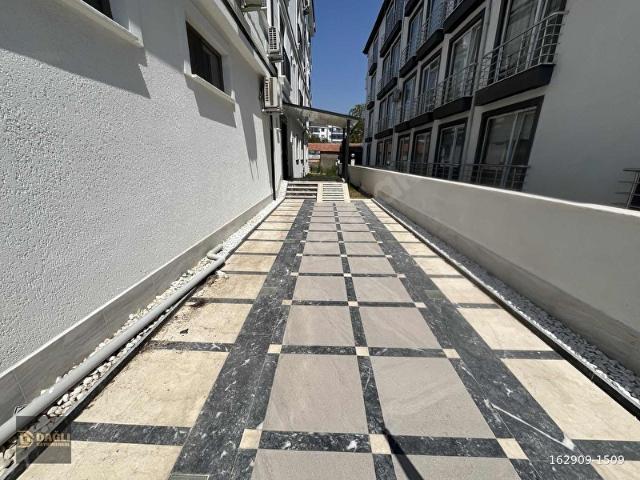 DAĞLI !GAYRİMENKUL'DENBAHÇE KULLANIMLIOTOPARKLI2+1DAİRE!