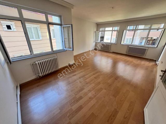Dağıstan Gayrimenkulden Cennet Tepeüstünde 2+1 120m2 Arakat