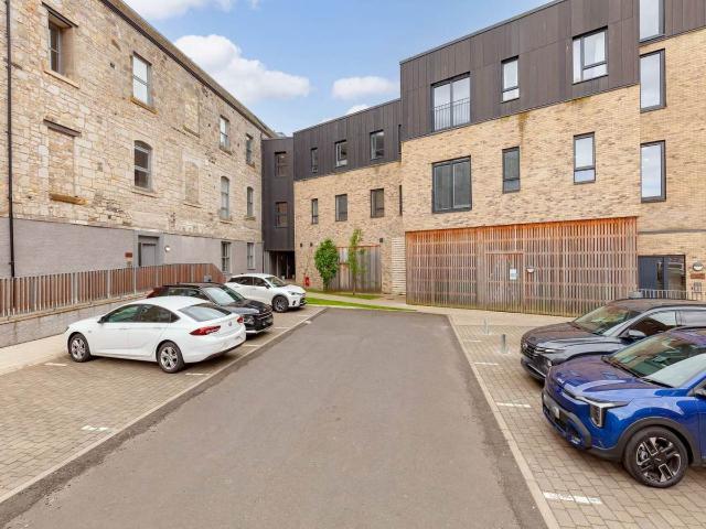 Damask, Winterthur Lane, Dunfermline KY12, 1 bed flat to rent, £995 pcm | PrimeLocation