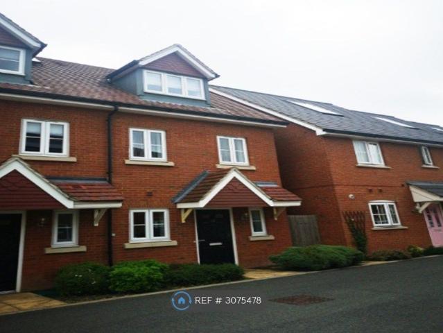 Dame Kelly Holmes Way, Tonbridge TN9, 3 bed semi detached house to rent, £2,200 pcm | PrimeLocation