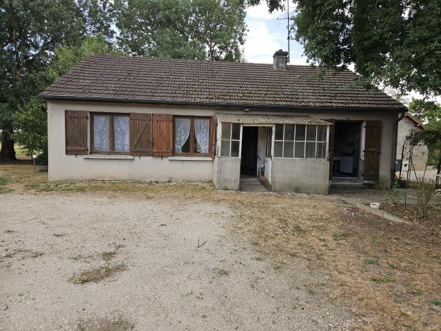 Damerey Ensemble immobilier à rénover