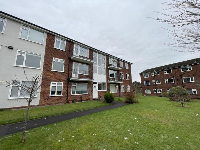 Damery Court, Bramhall 2 bed apartment to rent £1,200 pcm £277 pw