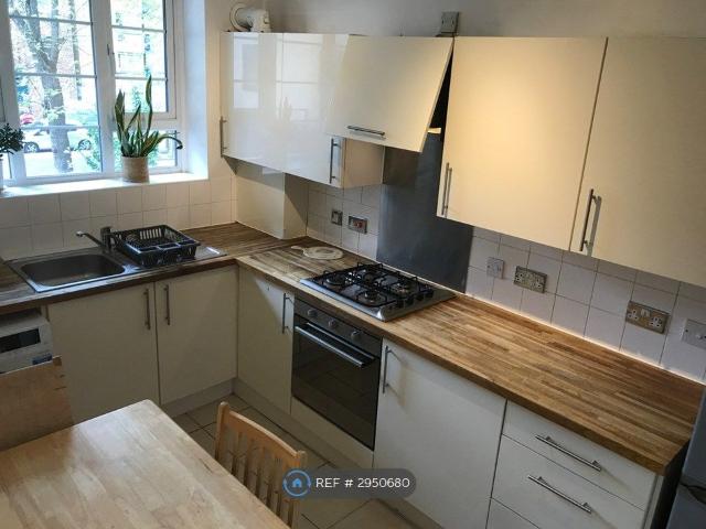 Damien Street, Whitechapel E1, 2 bed flat to rent, £2,400 pcm | PrimeLocation