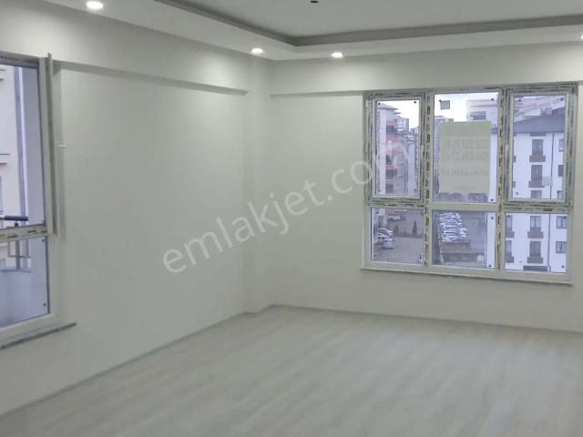 Damla Emlaktan Kılavuz Mah.kiralık 3+1 Yeni Daire