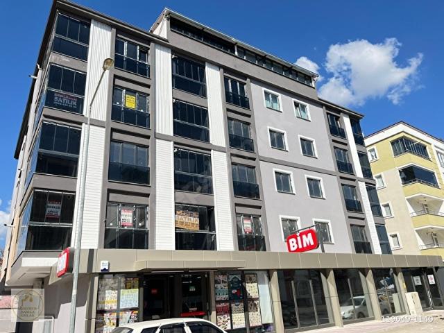 DAMLA EMLAK'TAN MAHSEN MAH. 4+1 170 M2 ARAKAT SATILIK LÜX DAİRE