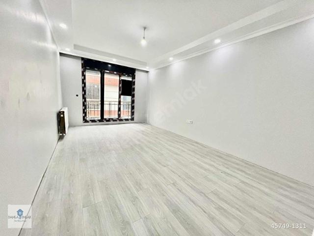 DAMLA'DAN SEFAKÖY MERKEZDE EMİN EVİME UYGUN SIFIR 2+1 ARAKAT