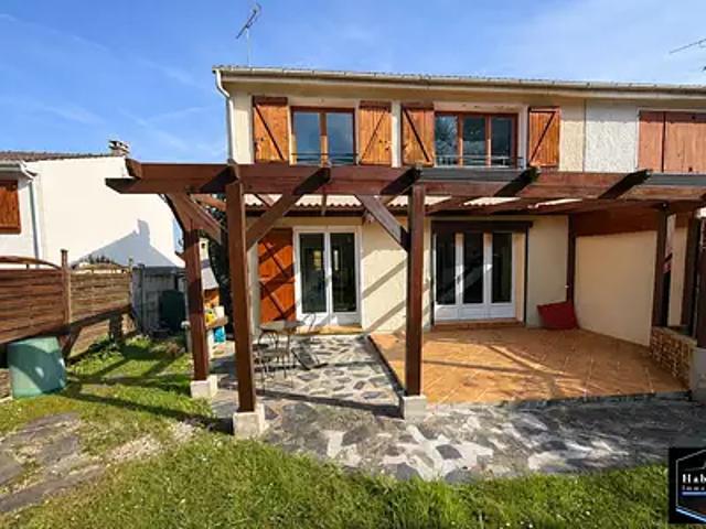 Dammartin en Goële 77230 Achat / Vente maison 5 pièces t5 au dernier étage terrasse