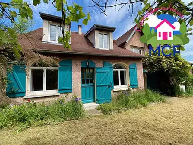 Dammartin en Serve 78111 Achat / Vente maison 8 pièces t8 terrasse parking