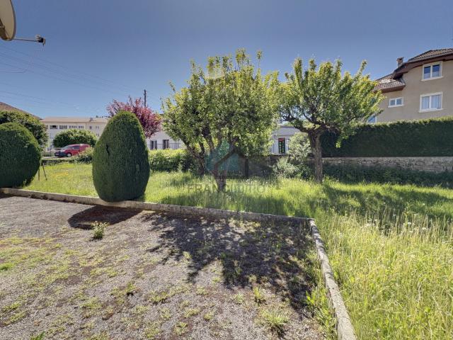 DAMPRICHARD MAISON SUR SOUS SOL