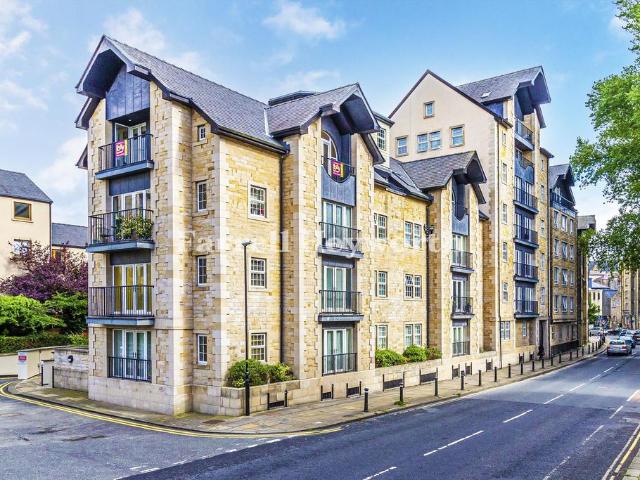 Damside Street, Lancaster LA1 2 bed flat to rent £950 pcm £219 pw