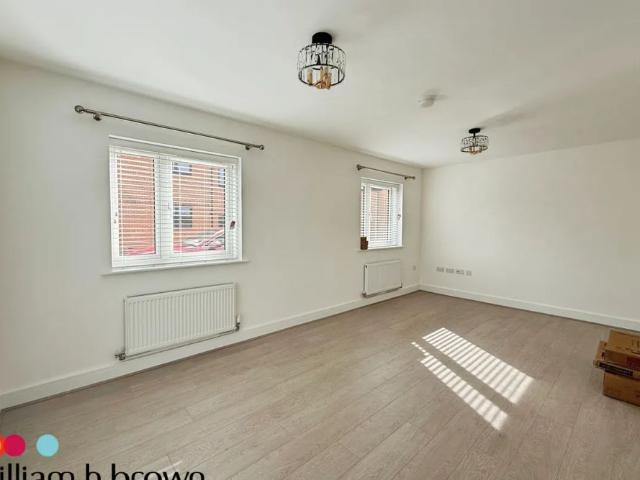 Damson Close, GRAYS