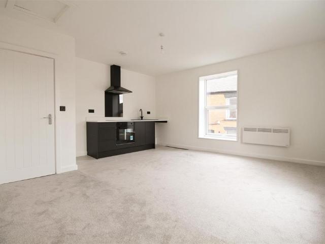 Danty Street, Dukinfield SK16 1 bed apartment to rent £795 pcm £183 pw