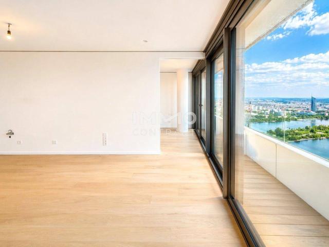 DANUBEFLATS: Smarter 2 Zimmer Grundriss Pool, Sauna, Fitness, Concierge inklusive
