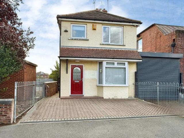 Danum Road, Doncaster DN4 3 bed detached house to rent £1,000 pcm £231 pw