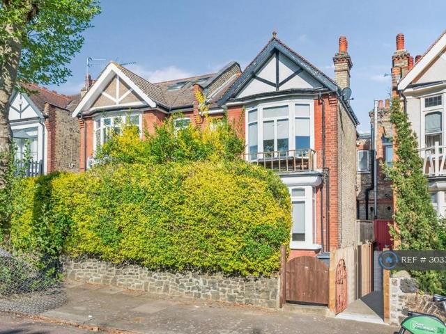 Danvers Road, London, N8 2 bed flat to rent £2,400 pcm £554 pw