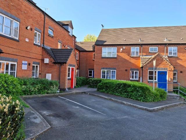 Danvers Road, Leicester LE3, 2 bed flat to rent, £875 pcm | PrimeLocation