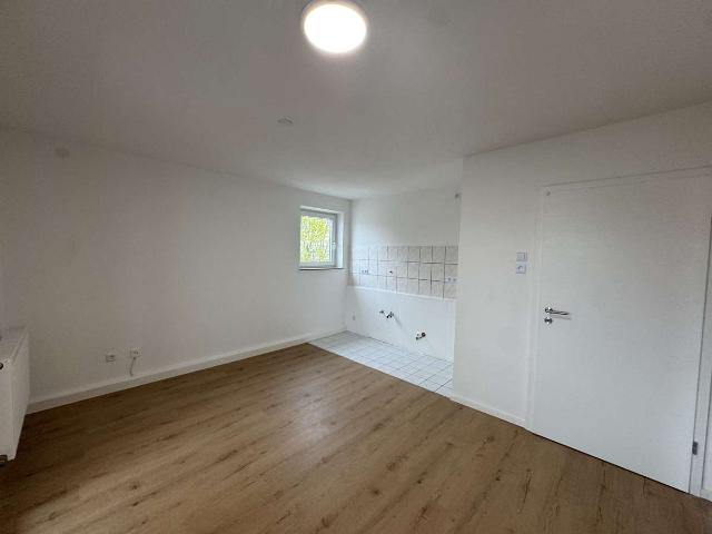Danziger 22, Sanierte und helle 2,5 Zimmer Wohnung in Neuburg an der Donau