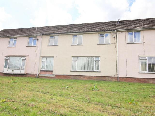 Dan y Cribyn, Ynysybwl CF37 3ET 3 bed terraced house to rent £850 pcm £196 pw