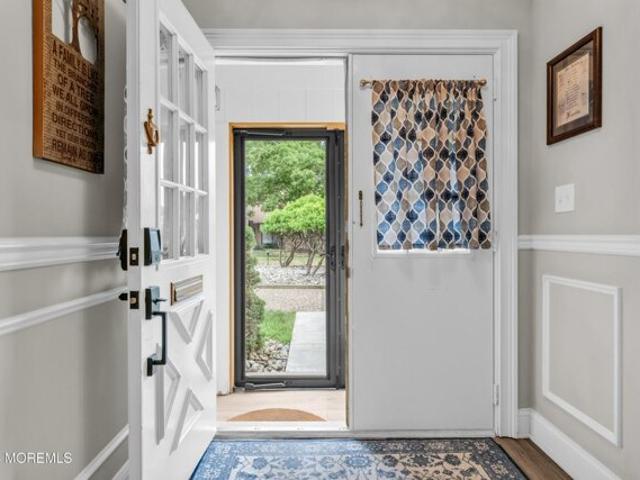 Danbury Ct, Red Bank, Condo For Sale